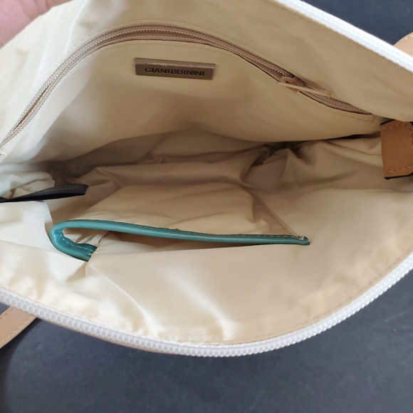 Giani Bernini Glazed Leather Crossbody Bag - Picture 3 of 12